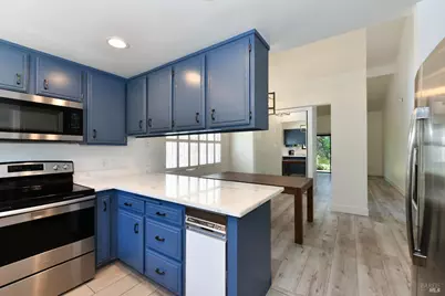 354 Los Alamos Road, Santa Rosa, CA 95409 - Photo 3