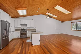 1133 Stanford Ct, Napa, CA 94558 - Photo 17