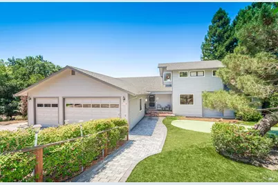 1133 Stanford Court, Napa, CA 94558 - Photo 3