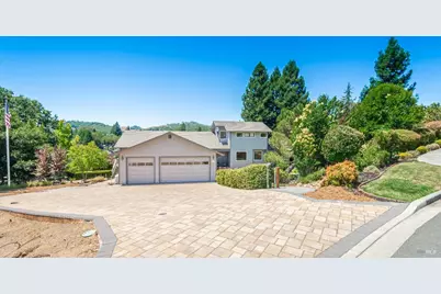 1133 Stanford Court, Napa, CA 94558 - Photo 5