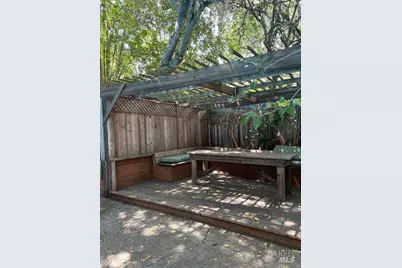 80 Oakmont Avenue, San Rafael, CA 94901 - Photo 27