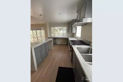 80 Oakmont Avenue, San Rafael, CA 94901 - Photo 17
