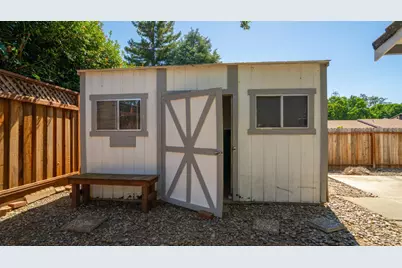100 Cheyenne Drive, Vacaville, CA 95688 - Photo 33