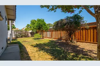 100 Cheyenne Drive, Vacaville, CA 95688 - Photo 31