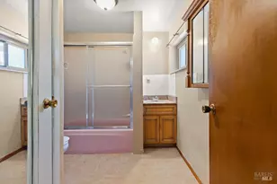 1126 Wanda St, Crockett, CA 94525 - Photo 21
