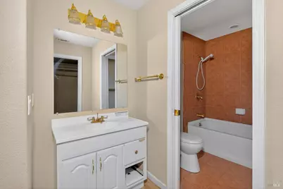 4313 Hoen Avenue, Santa Rosa, CA 95405 - Photo 19
