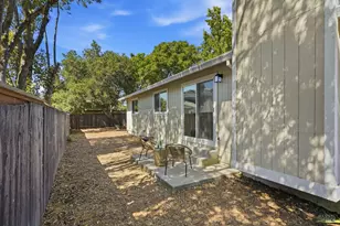 509 Fitch St, Healdsburg, CA 95448 - Photo 35