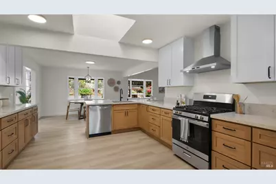 1132 Simmons Lane, Novato, CA 94945 - Photo 7