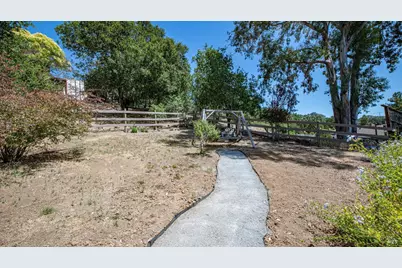 1132 Simmons Lane, Novato, CA 94945 - Photo 41
