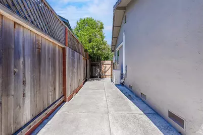 18 Eastside Circle, Petaluma, CA 94954 - Photo 31