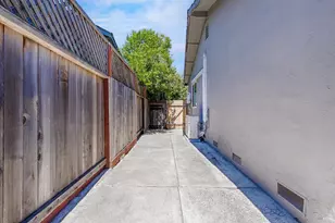 18 Eastside Cir, Petaluma, CA 94954 - Photo 31