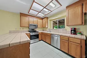 17002 Acacia Way, Clearlake Oaks, CA 95423 - Photo 11