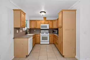 517 N Jefferson St, Cloverdale, CA 95425 - Photo 7