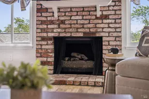 2033 Hawthorne Terrace, Novato, CA 94945 - Photo 5