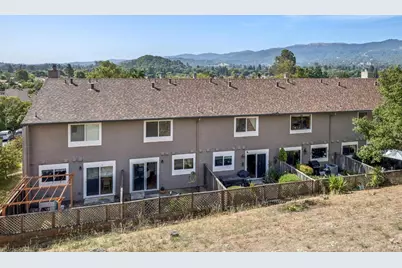 2033 Hawthorne Terrace, Novato, CA 94945 - Photo 37
