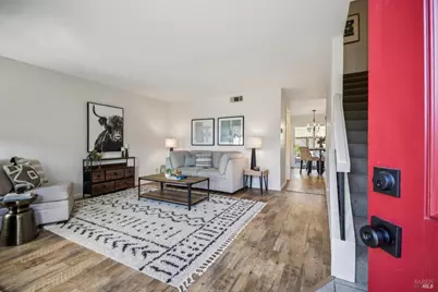 2033 Hawthorne Terrace, Novato, CA 94945 - Photo 3