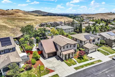 2408 Sanctuary Drive, Fairfield, CA 94534 - Photo 3