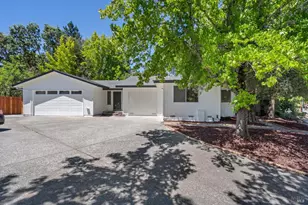 1821 Mission Blvd, Santa Rosa, CA 95409 - Photo 1