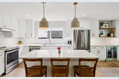 24 Lawrence Drive, Novato, CA 94945 - Photo 13