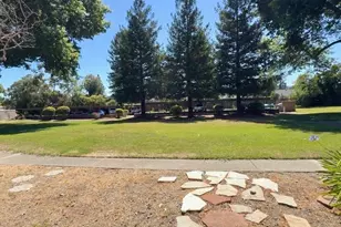 303 Algiers Ct, Santa Rosa, CA 95409 - Photo 25