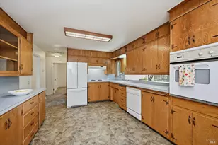4941 Hansen Dr, Santa Rosa, CA 95409 - Photo 9