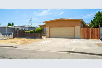 1341 Eisenhower Street, Fairfield, CA 94533 - Photo 3