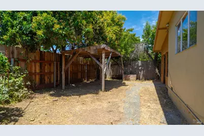 1341 Eisenhower Street, Fairfield, CA 94533 - Photo 33