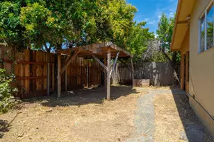 1341 Eisenhower St, Fairfield, CA 94533 - Photo 33