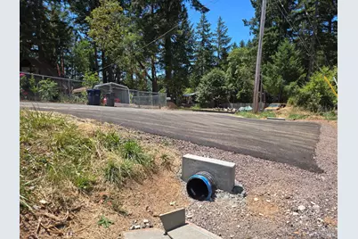 26102 Peacock Road, Willits, CA 95490 - Photo 11