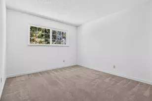 901 Catalpa Way, Petaluma, CA 94954 - Photo 27