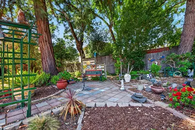 901 Catalpa Way, Petaluma, CA 94954 - Photo 43