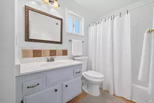 901 Catalpa Way, Petaluma, CA 94954 - Photo 31