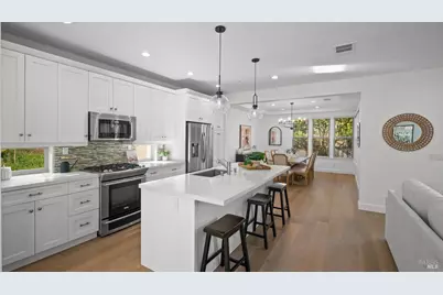 106 Waterford Terrace, San Rafael, CA 94903 - Photo 11