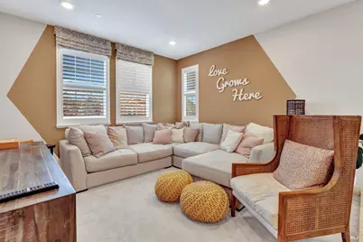 2482 Elan Drive, Fairfield, CA 94533 - Photo 27