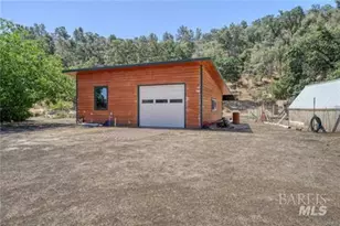 10460 North Dr, Clearlake, CA 95422 - Photo 27