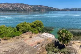 10460 North Dr, Clearlake, CA 95422 - Photo 3