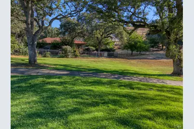 19933 Powder Horn Road, Hidden Valley Lake, CA 95467 - Photo 29
