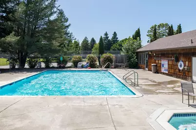 1484 Parkway Drive, Rohnert Park, CA 94928 - Photo 19