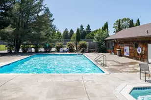 1484 Parkway Dr, Rohnert Park, CA 94928 - Photo 19