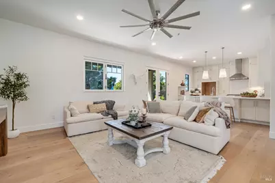 330 Cecile Court, Napa, CA 94558 - Photo 9