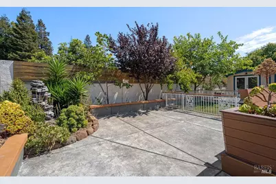 143 Royal Court, Vallejo, CA 94591 - Photo 41
