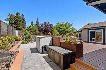 143 Royal Court, Vallejo, CA 94591 - Photo 37