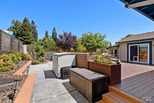 143 Royal Ct, Vallejo, CA 94591 - Photo 37