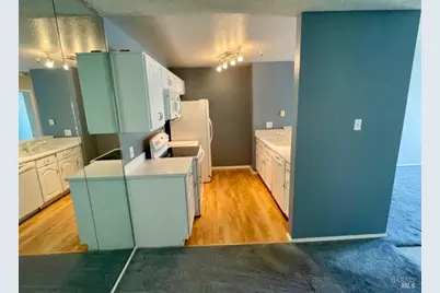 1201 Glen Cove Parkway #711, Vallejo, CA 94591 - Photo 3