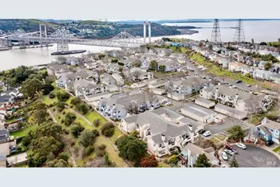 1201 Glen Cove Parkway #711, Vallejo, CA 94591 - Photo 17