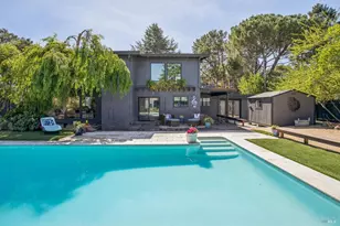 2100 Center Rd, Novato, CA 94947 - Photo 23
