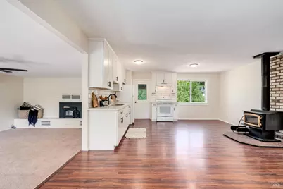 8021 Sonoma Highway, Santa Rosa, CA 95409 - Photo 9