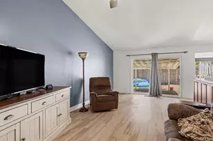713 Dogwood Cir, Fairfield, CA 94533 - Photo 21