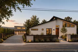 733 University St, Healdsburg, CA 95448 - Photo 1