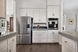18120 Vassar Ct, Sonoma, CA 95476 - Photo 17